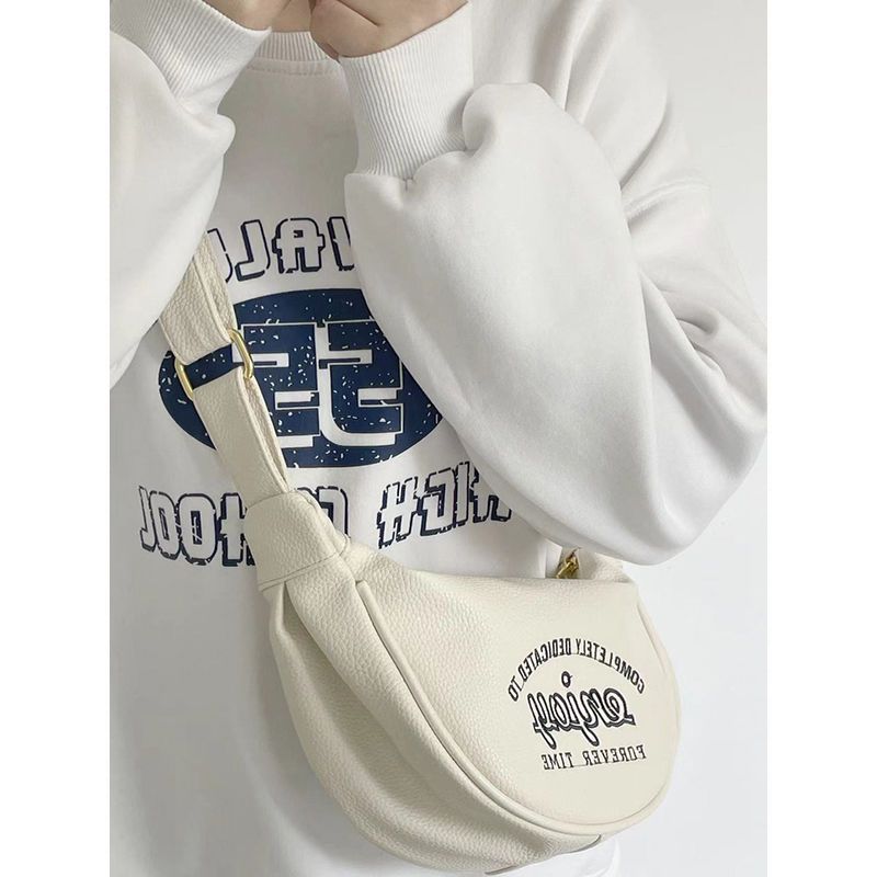 包包女2022新款潮時尚小眾單肩PU餃子包百搭高級質感刺繡斜挎包女