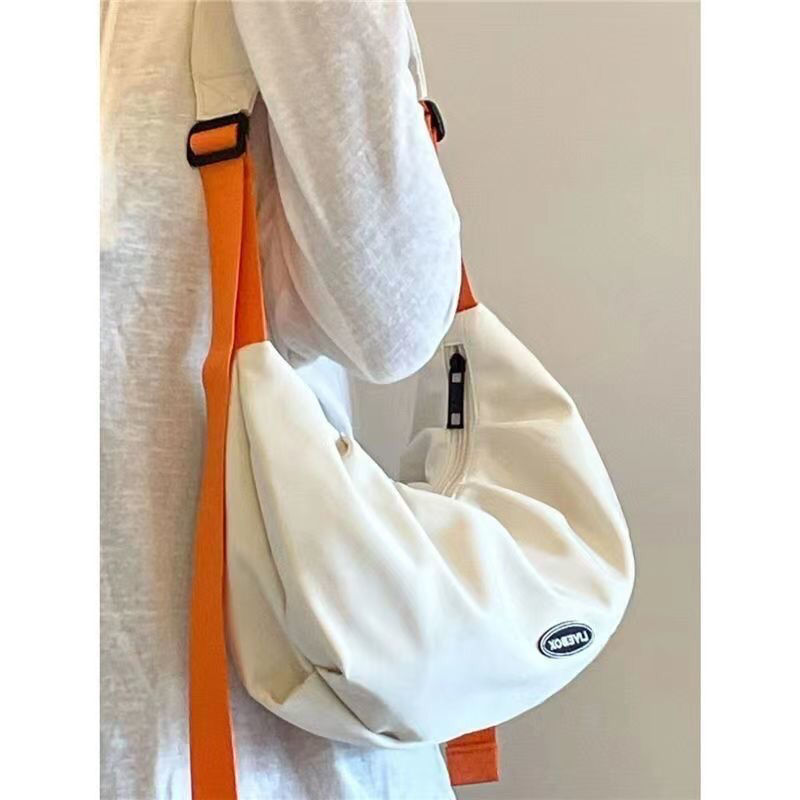 Advanced Nylon Messenger Bag Large Capacity Student Commuting Tote Bag Fitness Canvas Bag Sports Dumpling Bag