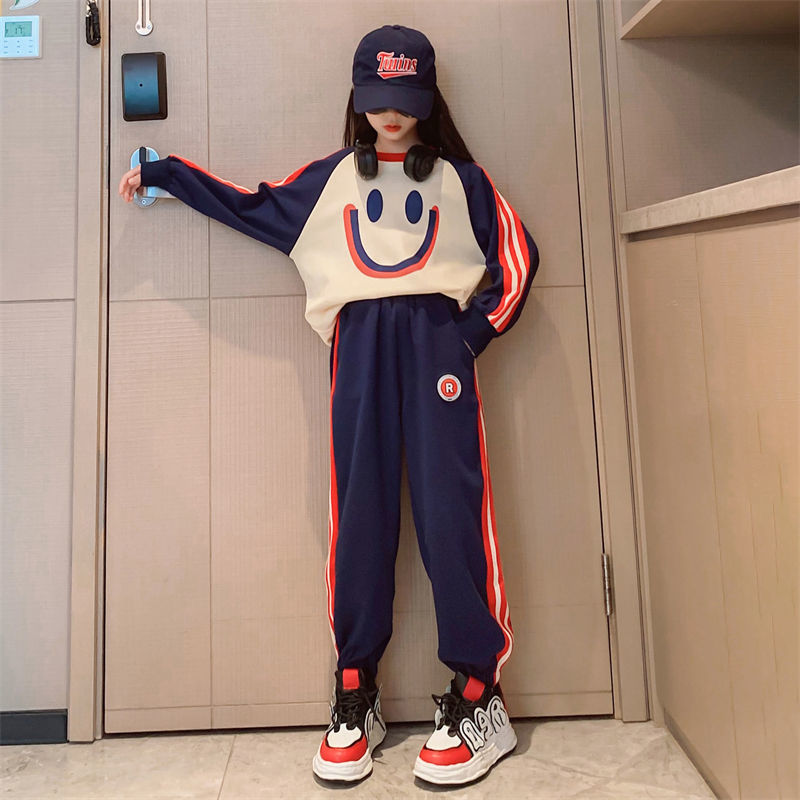 女童秋裝套裝2022新款中大童洋氣時髦衣服兒童春秋運動休閒兩件套