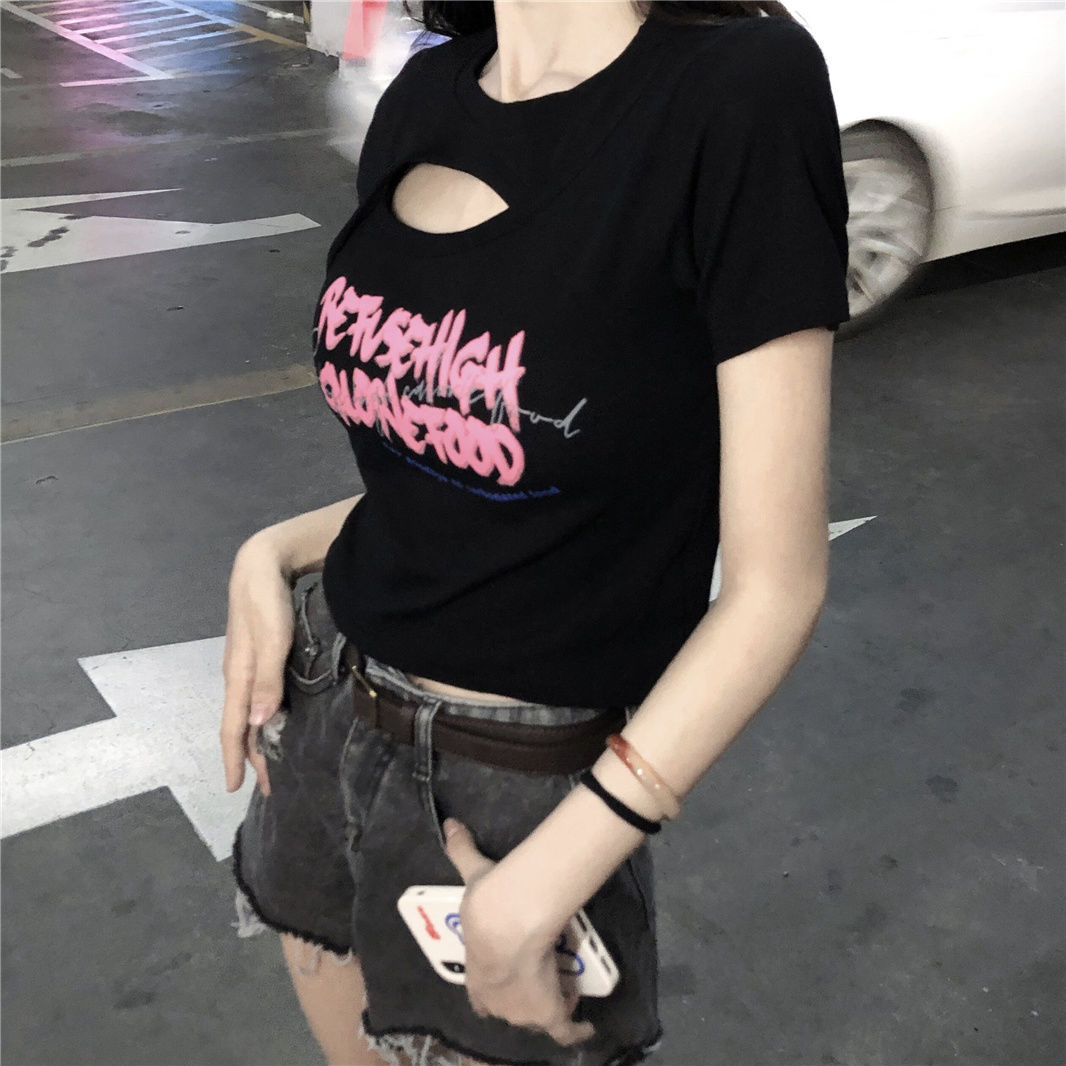 美式辣妹镂空正肩短款T恤女夏季新款设计感修身显瘦短袖上衣