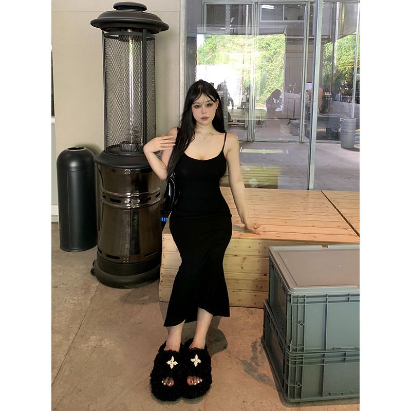黑澤玄七胖mm2022秋季新款高級通勤修身顯瘦內搭長款吊帶連衣裙女