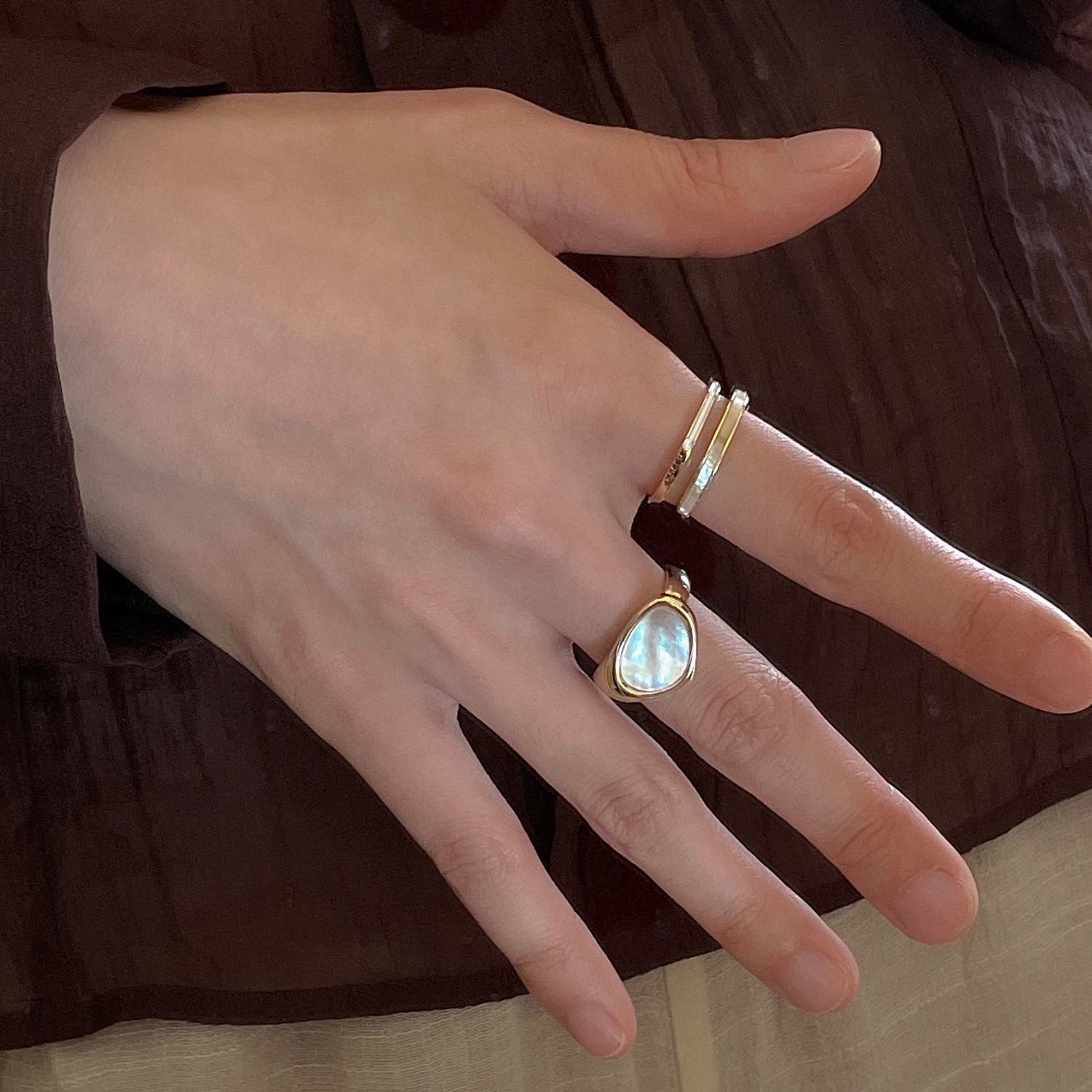 祖母绿戒指女欧美高级感小众设计年新款潮轻奢时尚个性指环