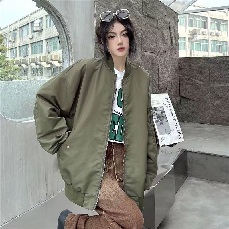 Spring and autumn jacket Korean version of flying baseball uniform stand collar jacket Guochao embroidered letters loose men and women thin coat