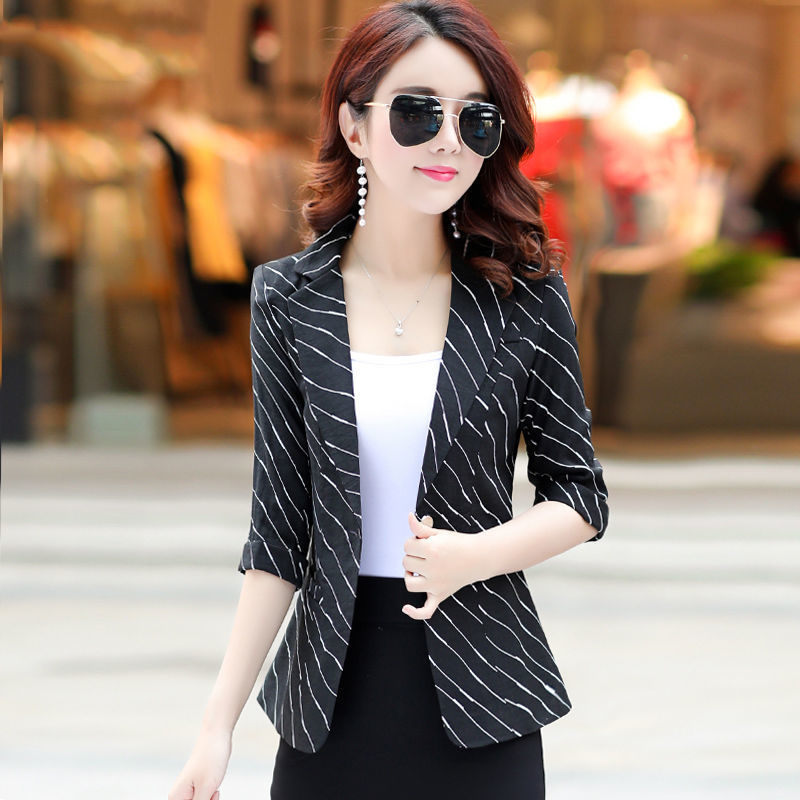  summer new thin section small suit women's Korean version three-quarter sleeve jacket temperament casual slim small suit