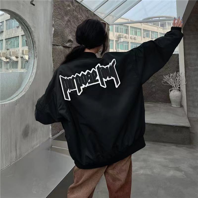 Spring and autumn jacket Korean version of flying baseball uniform stand collar jacket Guochao embroidered letters loose men and women thin coat