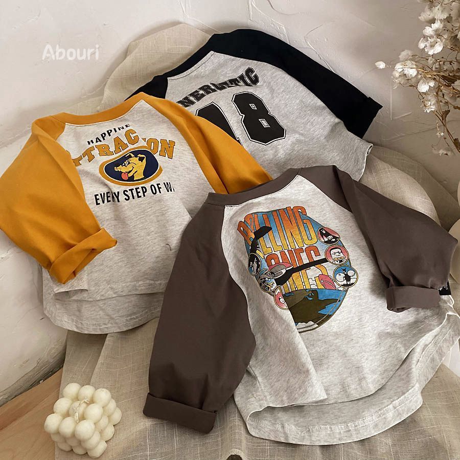 Keep it for yourself! It's easy to wear and match. Korean boys and girls soft raglan sleeve printed T-shirt skin-friendly and delicate cotton bottoming shirt