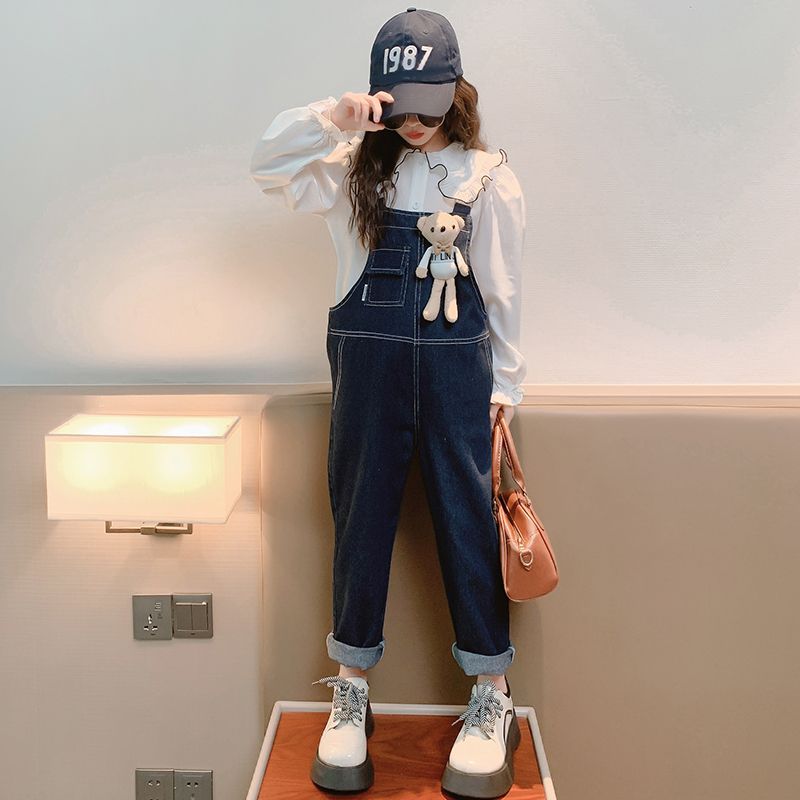 女童秋裝套裝2022新款時髦網紅中大童洋氣牛仔背帶褲兒童兩件套潮