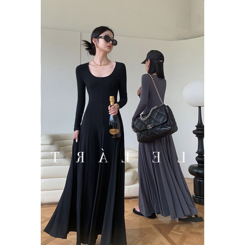 Cold style super long style big swing temperament long-sleeved dress women's autumn French high-end sense waist slim dress