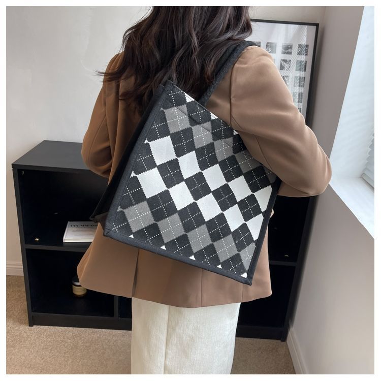 Damernas casual canvas tote väska för vardag och studier_voghion.com