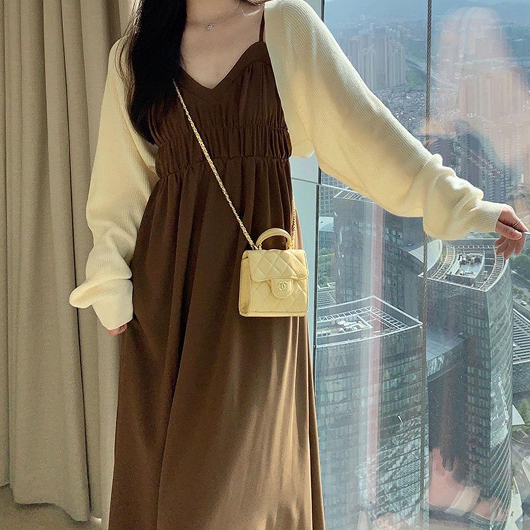 復古港風秋季吊帶連衣裙套裝女新款針織罩衫法式純欲氣質收腰長裙