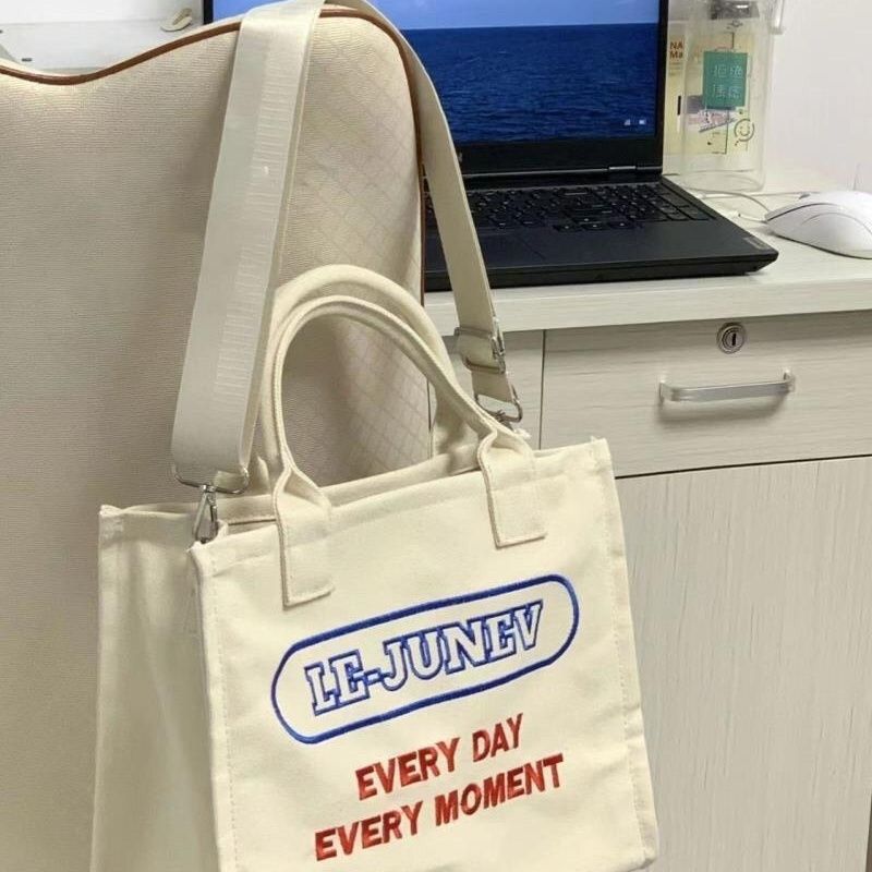 Student literary alphabet canvas bag female  new portable class commuter bag shoulder Messenger bag tote bag