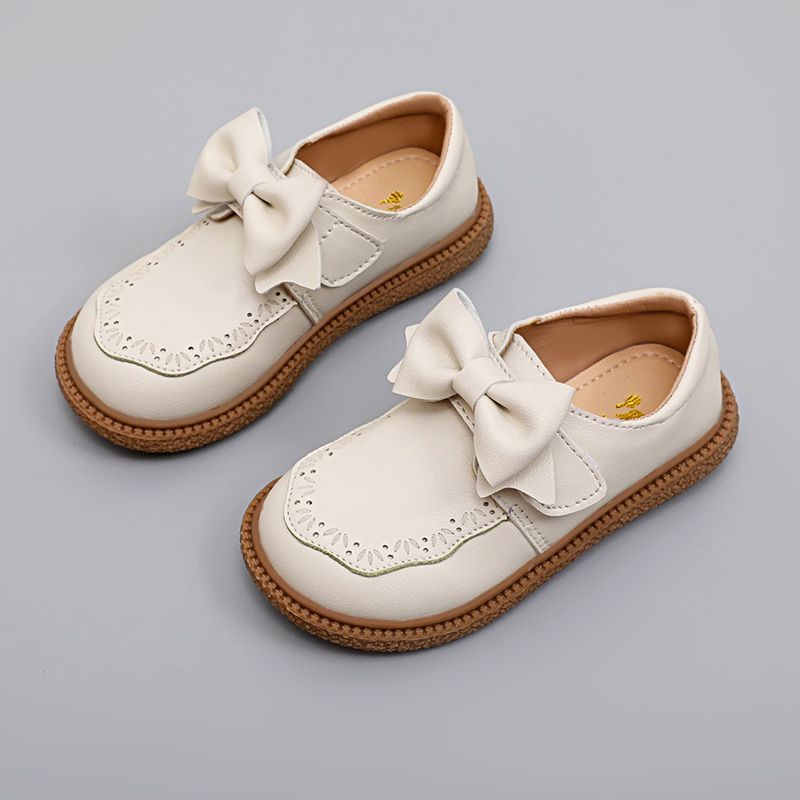 Girls' shoes light and soft-soled princess shoes autumn and winter girl baby shoes foreign style British style big children's full mouth leather shoes