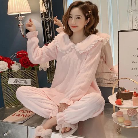 Coral velvet winter new pajamas female students can wear outside autumn and winter plus velvet thick flannel home service suit