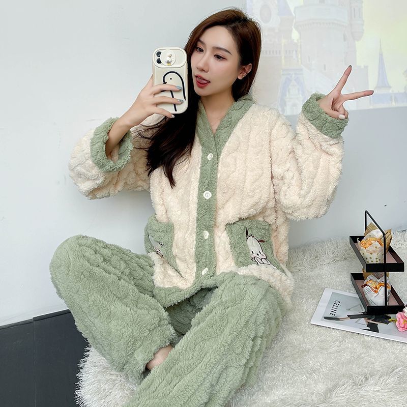 Disney Rena Belle pajamas women's winter Korean version of the student cute cartoon flannel home service suit autumn and winter