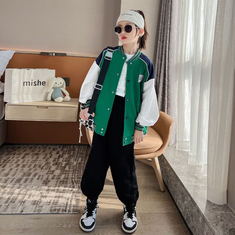 Girls' jacket autumn and winter clothes 2022 Korean version of the new foreign style big children's fashionable jacket thickened children's baseball uniform tide