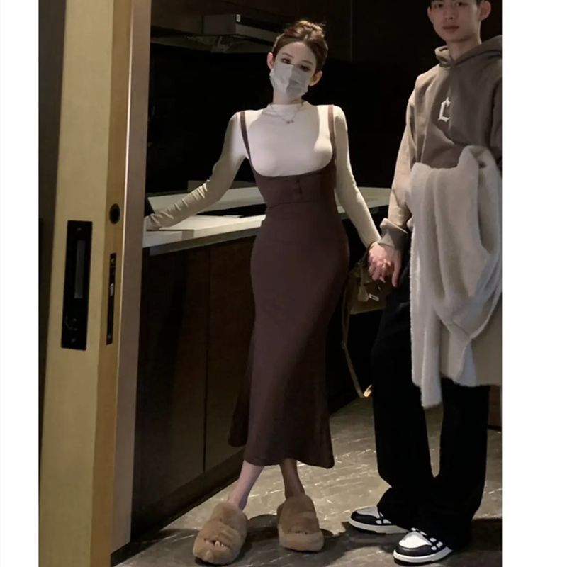 Sweet and spicy autumn dress with straps mermaid skirt + half-high collar tight-fitting bottoming t-shirt two-piece suit  autumn women