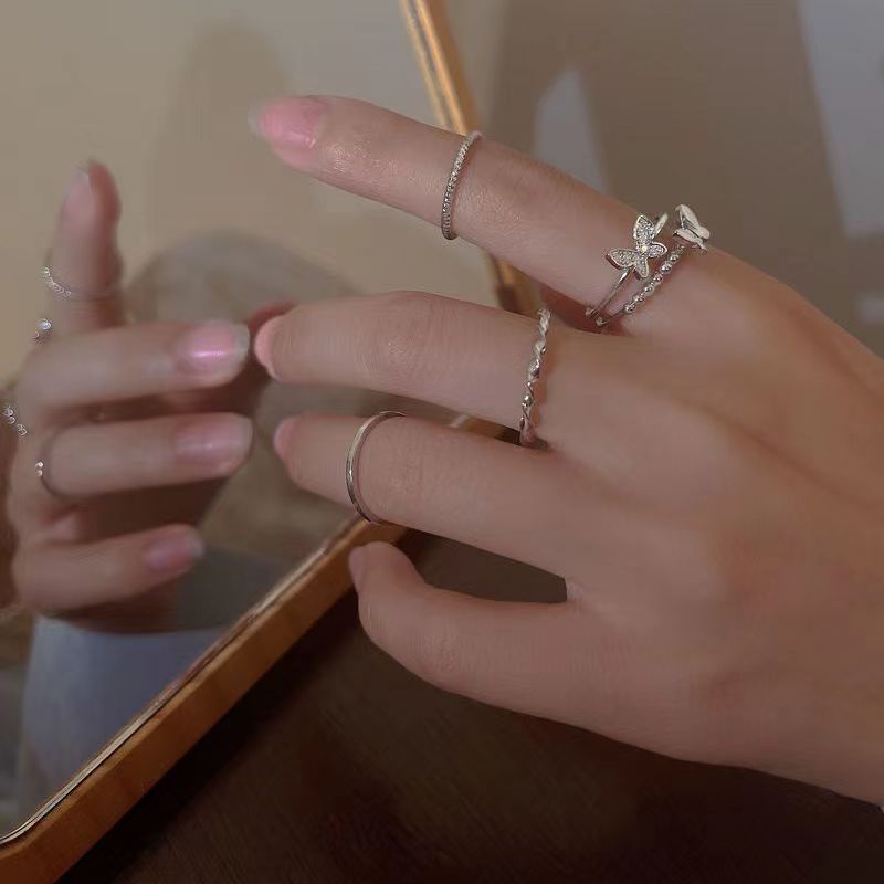 精致超仙蝴蝶扭曲四件套戒指女轻奢小众设计感时尚个性气质食指环