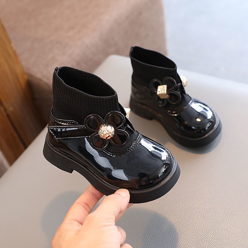 2022 new girls' shoes princess leather shoes 1-6 years old 3 girls baby shoes soft bottom children's Martin boots autumn and winter