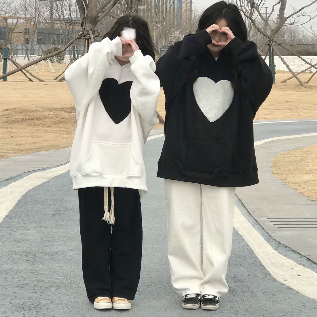 單/套裝秋季閨蜜裝套裝女學生韓系寬鬆愛心連帽衛衣+休閒褲一整套