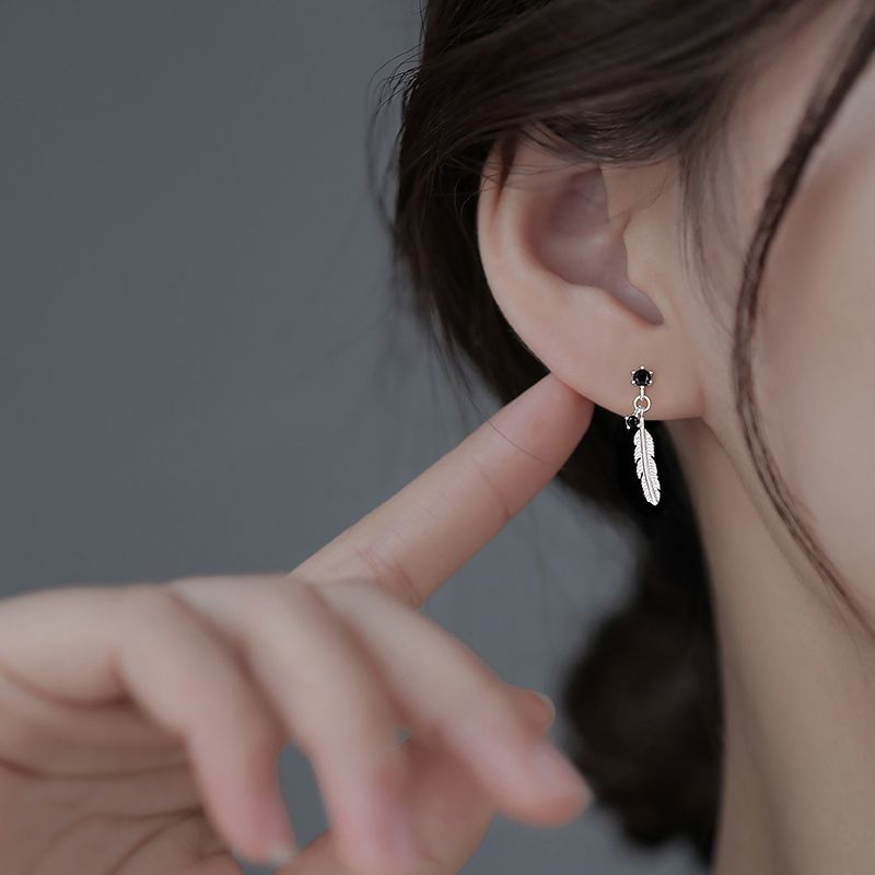 羽毛流蘇耳釘女簡約小眾個性耳墜2022年新款潮輕奢設計高級感耳飾