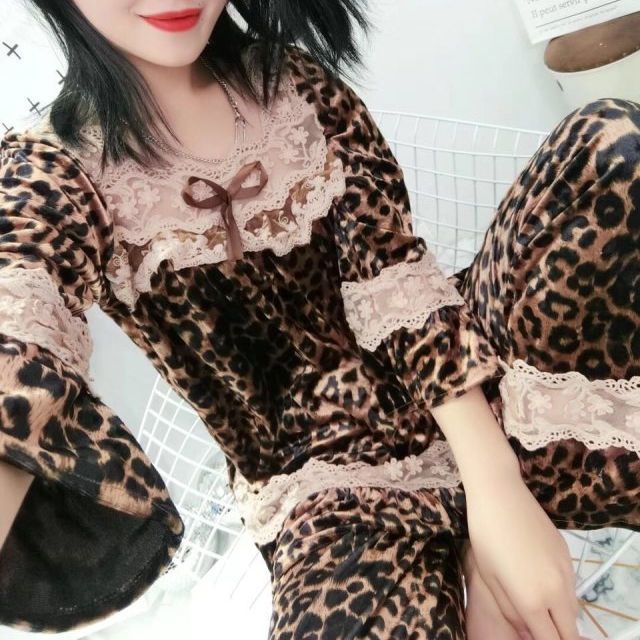 Women's pajamas spring and autumn new leopard print thin gold velvet sexy suit large size home service net red lace two-piece set