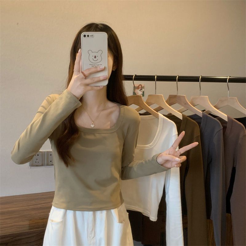 New long-sleeved square-neck T-shirt for women in early autumn, beautiful clavicle bottoming shirt, short slim design, black top