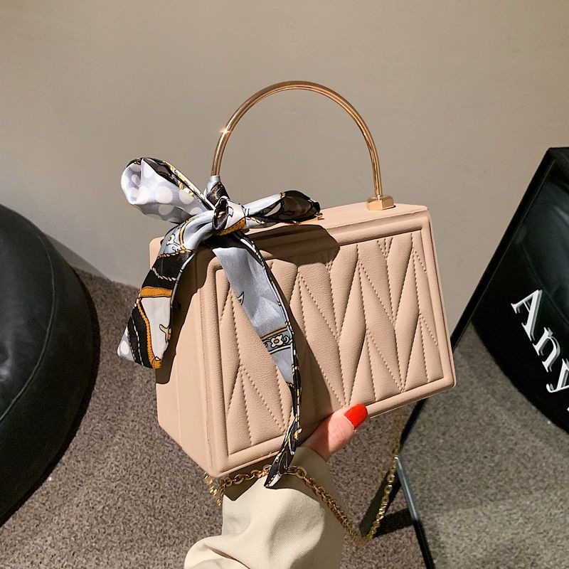 Baobao Women's 2023 New Korean Versatile Scarf Small Square Handheld Box Bag Pleated Embroidery Thread Chain_voghion.com
