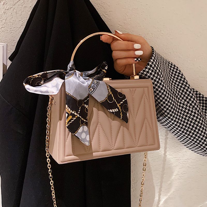 Baobao Women's 2023 New Korean Versatile Scarf Small Square Handheld Box Bag Pleated Embroidery Thread Chain_voghion.com