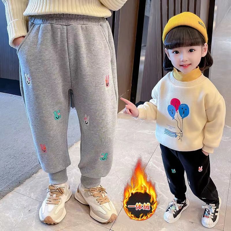 Girls' pants spring and autumn wear 2023 new baby girl winter clothes small and medium-sized children's plush pants sweatpants sweatpants