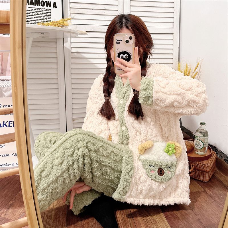 Cartoon cute cinnamon dog pajamas female winter flannel ins sweet student long-sleeved loose home service suit
