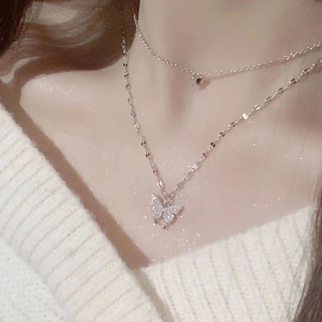 The new flash diamond double-layer butterfly pendant collarbone chain female niche light luxury all-match necklace fashion design sense new
