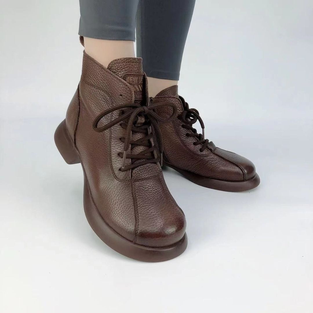Leather short women's boots  autumn new Martin boots comfortable and versatile women's boots non-slip retro thick-soled knight boots