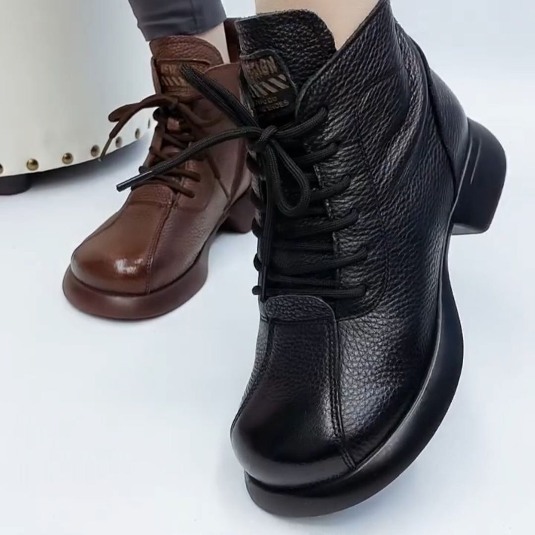 Leather short women's boots  autumn new Martin boots comfortable and versatile women's boots non-slip retro thick-soled knight boots