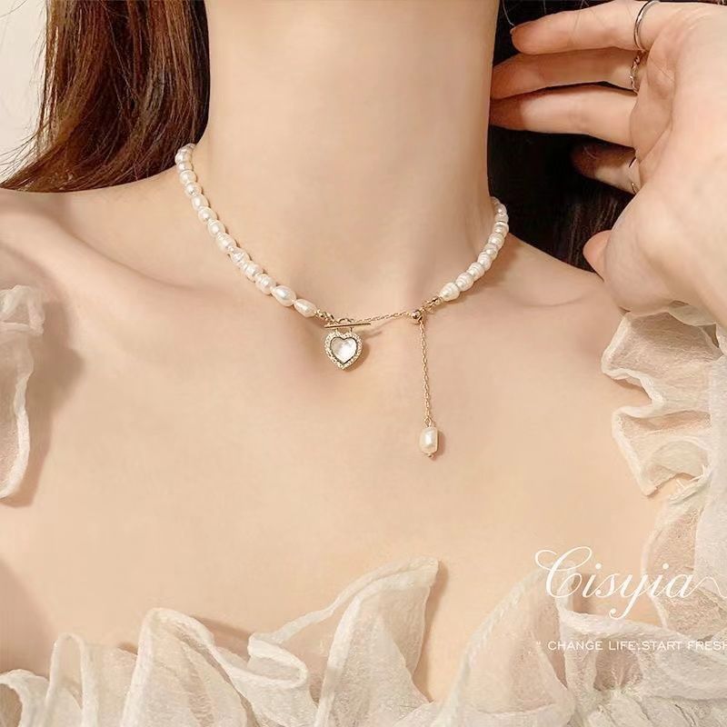 Pearl Necklace Women's Light Luxury Niche Design Advanced  Popular Love Gentle Fairy Clavicle Chain