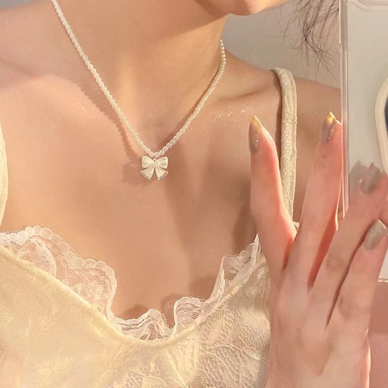 Pearl Necklace Women's Light Luxury Niche Design Advanced  Popular Love Gentle Fairy Clavicle Chain