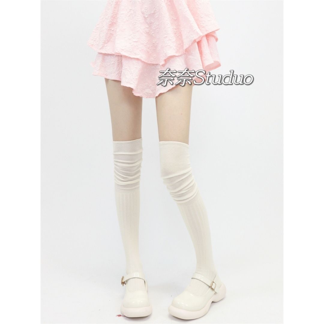 Spring and summer black and gray over-the-knee socks Korean niche pile socks vertical pattern all-match stitching lazy high socks retro college style