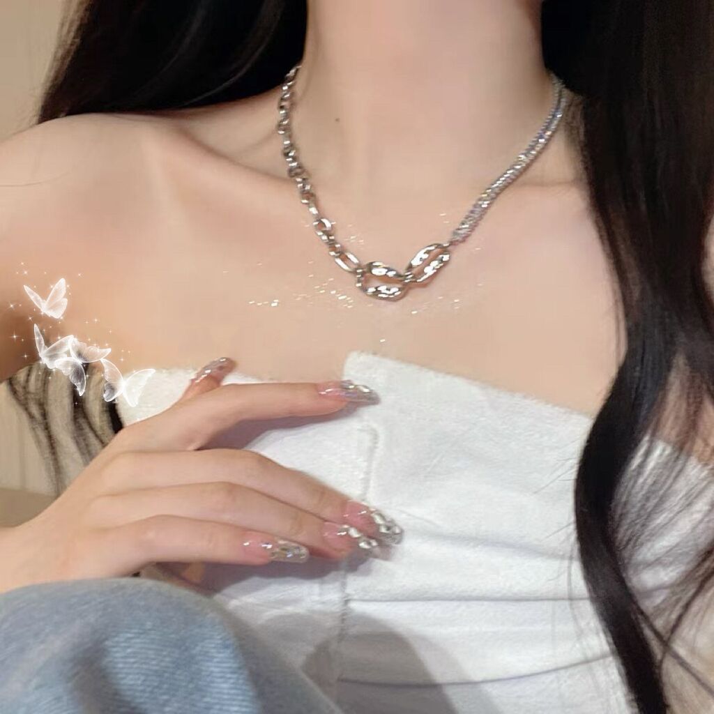 Zircon necklace female summer niche design sense 2022 new sweet clavicle chain necklace ins sweet cool accessories