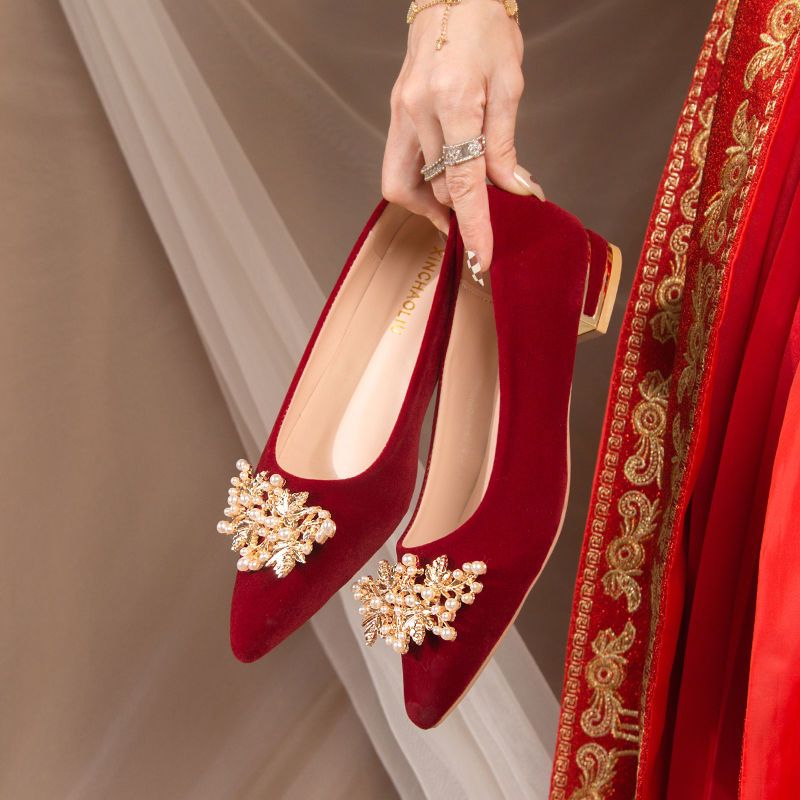 秀禾服新娘结婚鞋婚纱两穿孕妇鞋新款不累脚粗跟中式高跟鞋子
