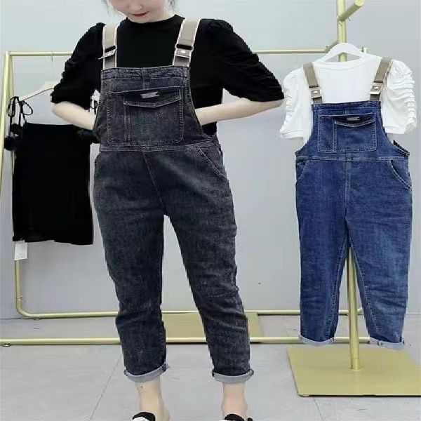 Salt denim autumn 2022 new fashion Korean version loose small foreign style age-reducing net red hot style overalls female