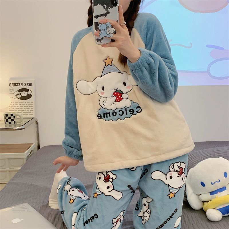 New flannel pajamas female autumn and winter student dormitory can be worn outside cute simple round neck suit home service