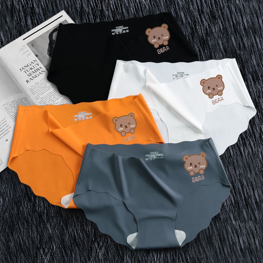 4 pieces of seamless panties female students Japanese sexy ladies antibacterial mid-waist breathable ice silk girls cartoon briefs
