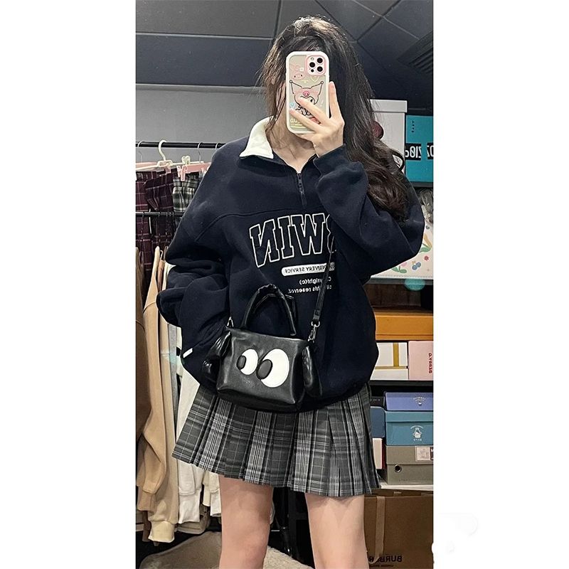 UR女包2023春季新款奇趣可愛卡通眼睛斜挎包小狗立體耳朵手提包女