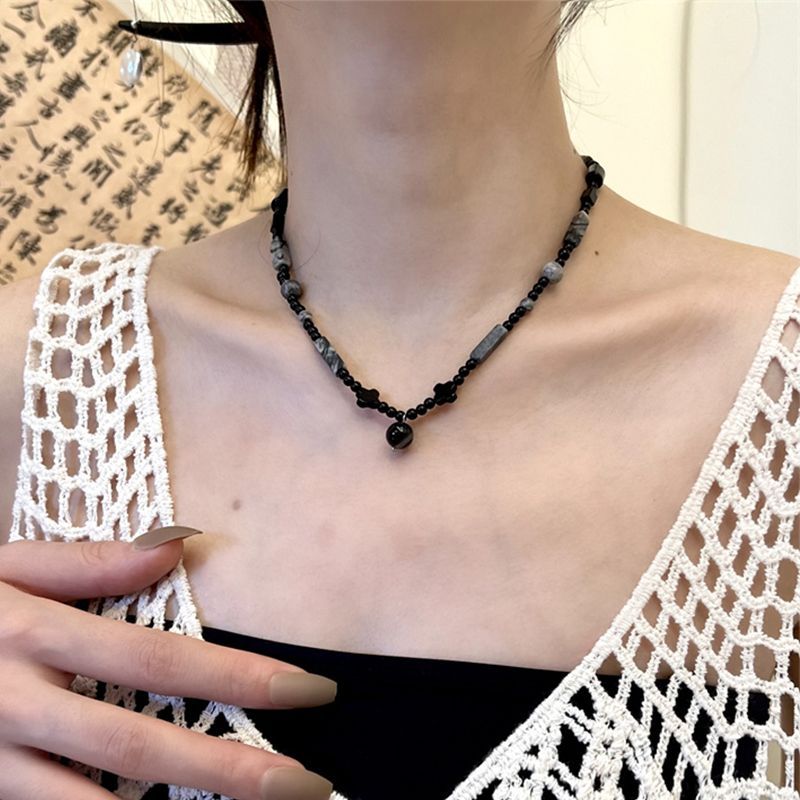 Beaded Necklace Women's 2022 New New Chinese Ink Style Niche Design High-end Textured Necklace Accessories