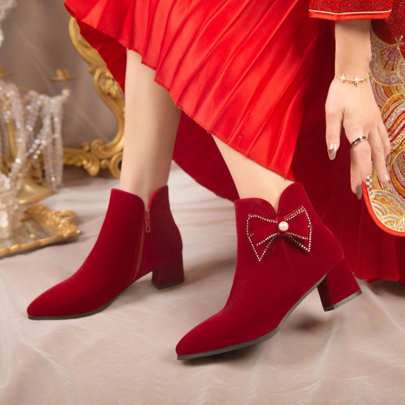 婚靴粗跟中式婚鞋女2023冬季新款秀禾服结婚新娘鞋酒红色高跟短靴