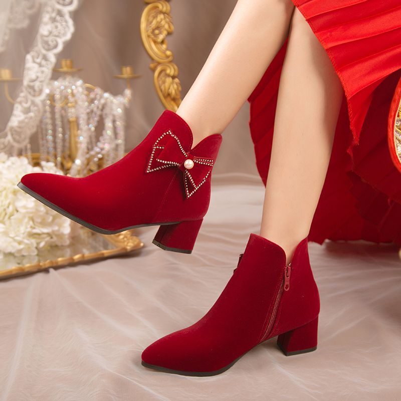 婚靴粗跟中式婚鞋女2023冬季新款秀禾服结婚新娘鞋酒红色高跟短靴
