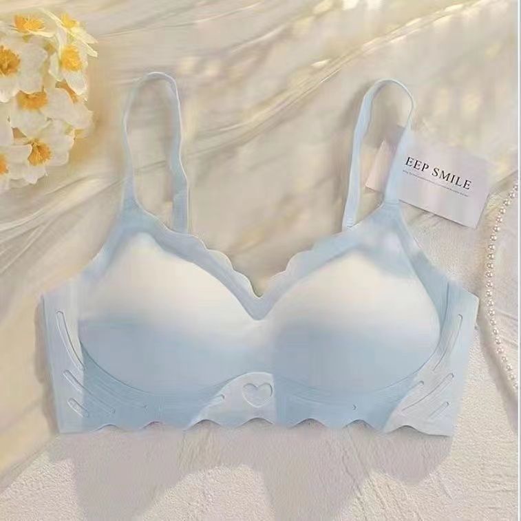 Comfortable thin seamless underwear women's no rims beautiful back big chest showing small chest push-up sleep bra with auxiliary breasts