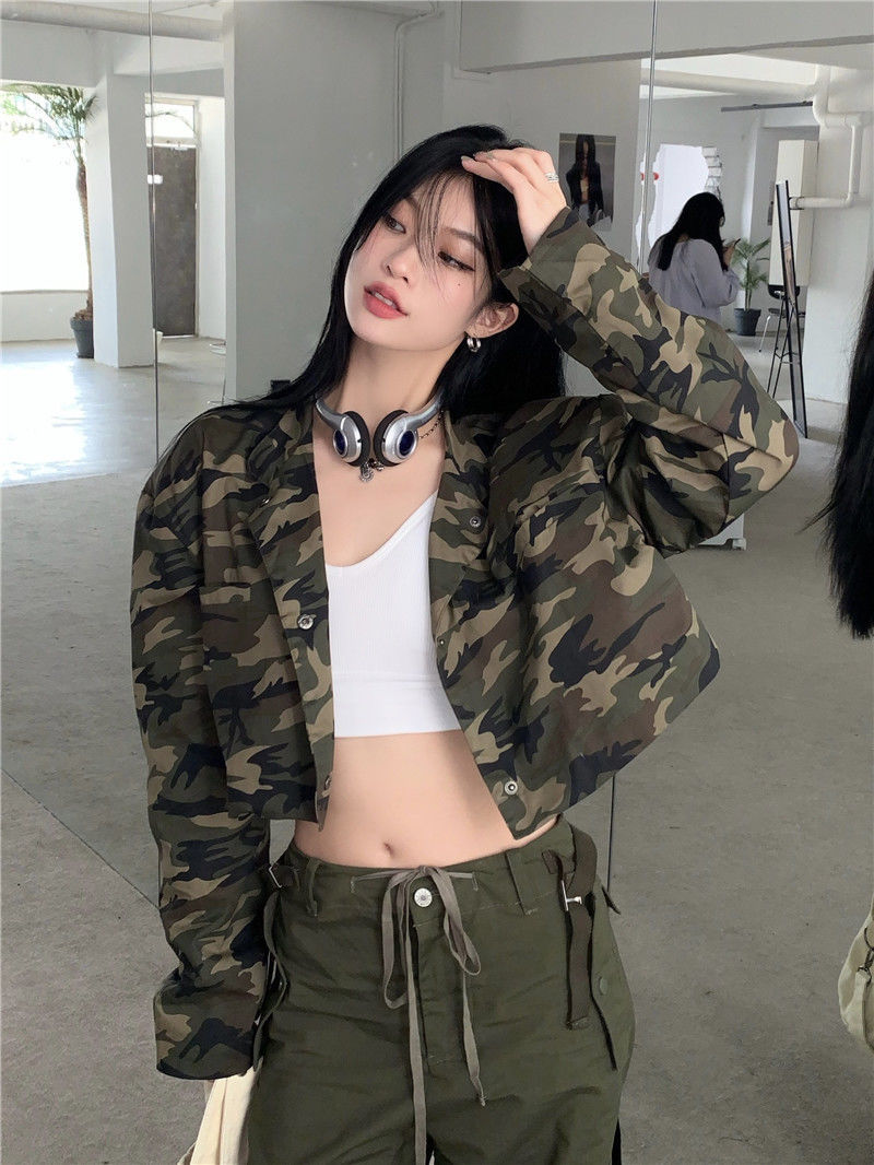 American retro sweet and cool design sense camouflage small jacket female spring hot girl short tooling jacket chic top