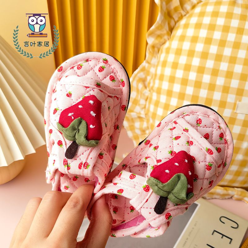 儿童纯棉布底拖鞋1-3岁手工纳底居家春秋室内静音防滑木地板女宝