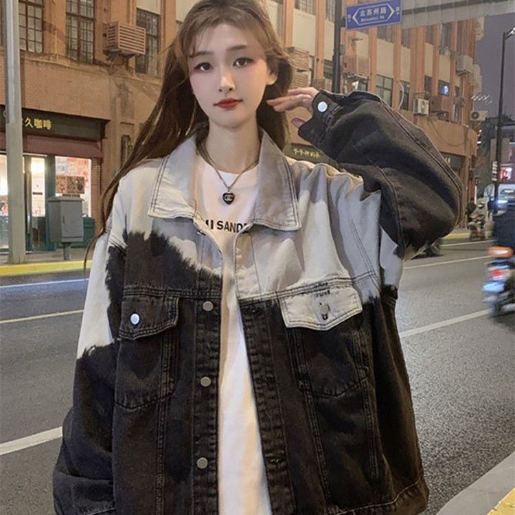 Retro tie-dye denim jacket women's autumn 2022 new design sense salt system loose long-sleeved top cool tide ins