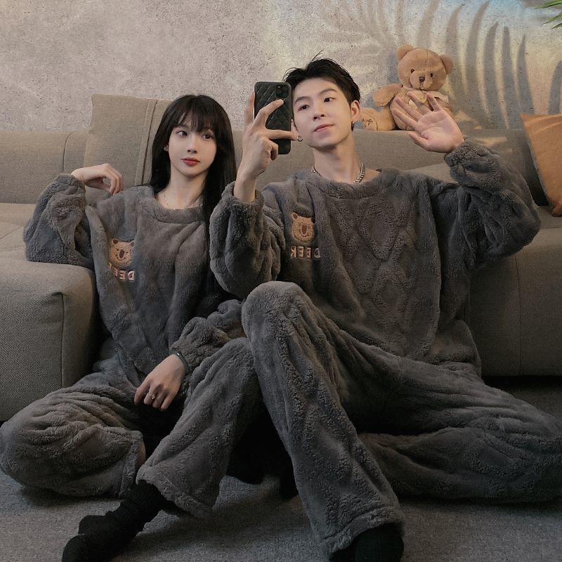 Coral fleece lovers pajamas women's autumn and winter thickened plus velvet men's warm cute bear can be worn outside home service suit